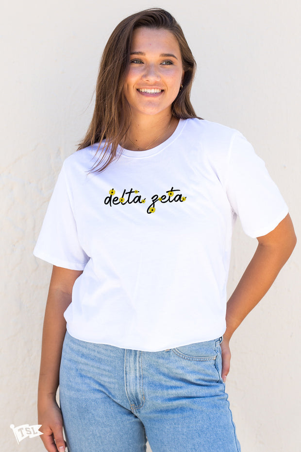 Delta Zeta Wild Flower Oversized Boxy Tee – The Social Life